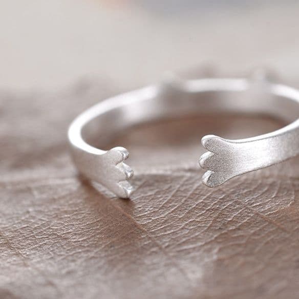 シルバーアクセサリー 猫の微笑み フリーサイズリング
