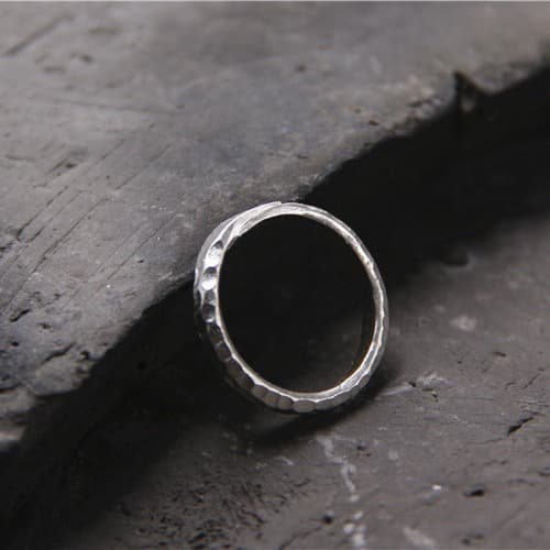 シルバーアクセサリー 槌目模様のペアリング