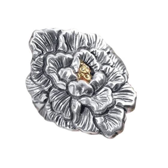 シルバーアクセサリー 牡丹の花びら重なり リング