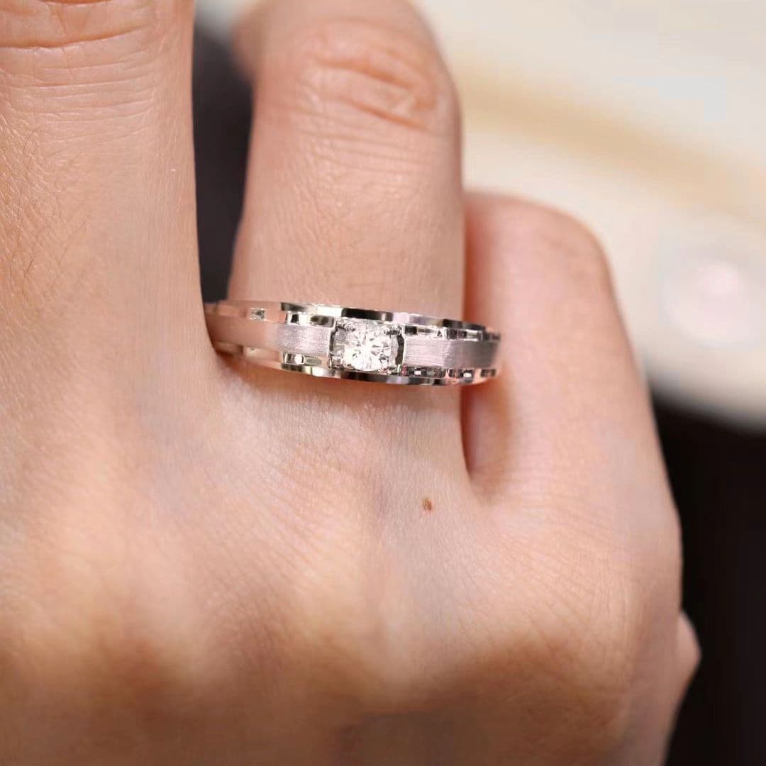 シルバーアクセサリー 上品な一粒石留めリング