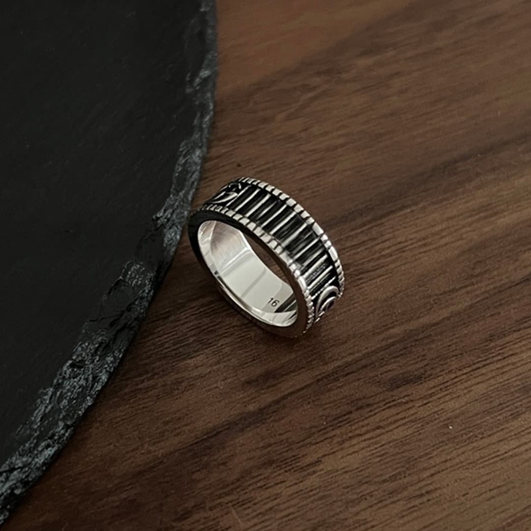 シルバーアクセサリー 重ね着け風デザインリング