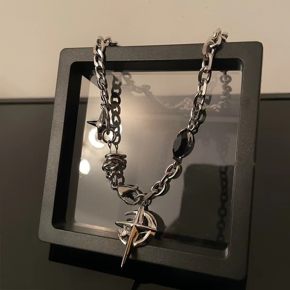 シルバーアクセサリー 十字架ムーンモチーフチェーンネックレス