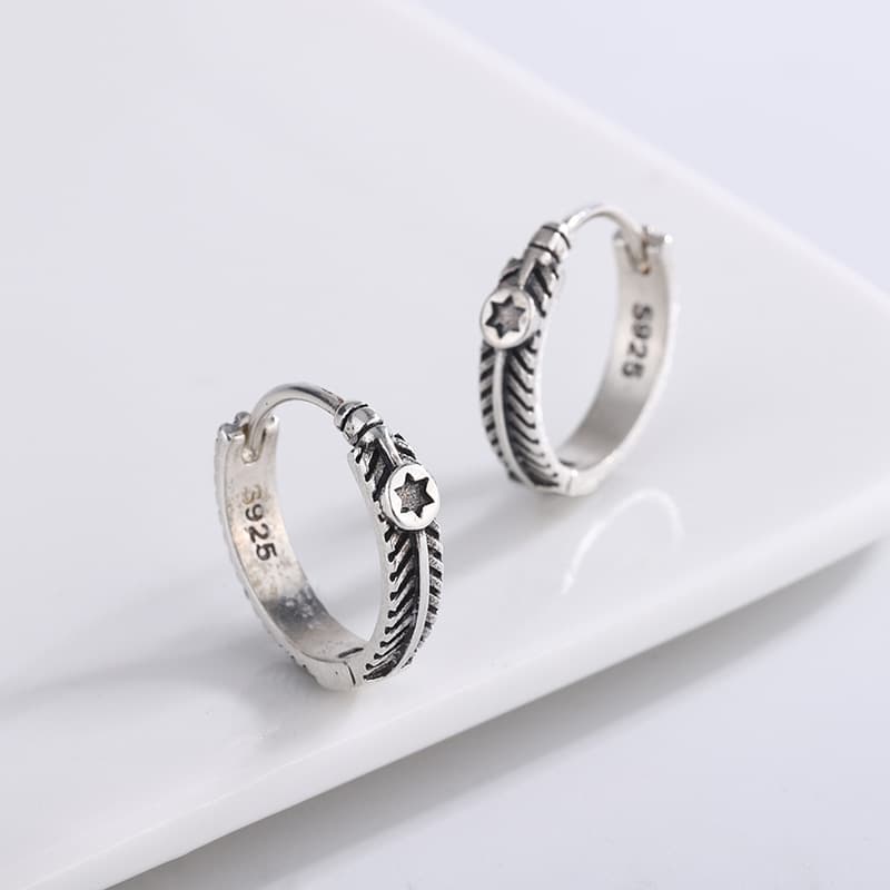 シルバーアクセサリー 星と羽のフープピアス