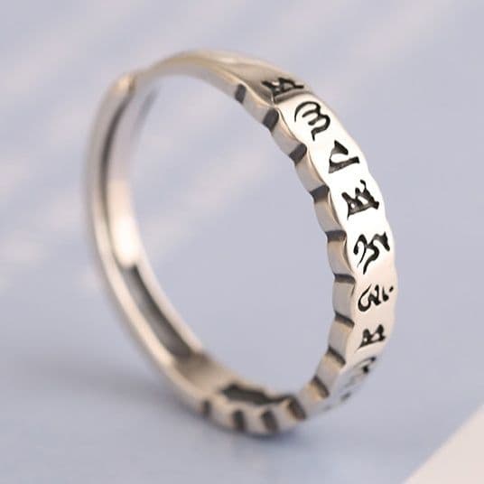 シルバーアクセサリー 古代文字刻印リング