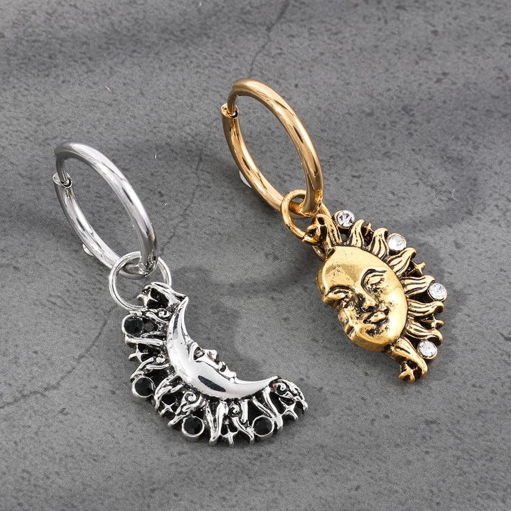 シルバーアクセサリー 太陽と月の物語ピアス