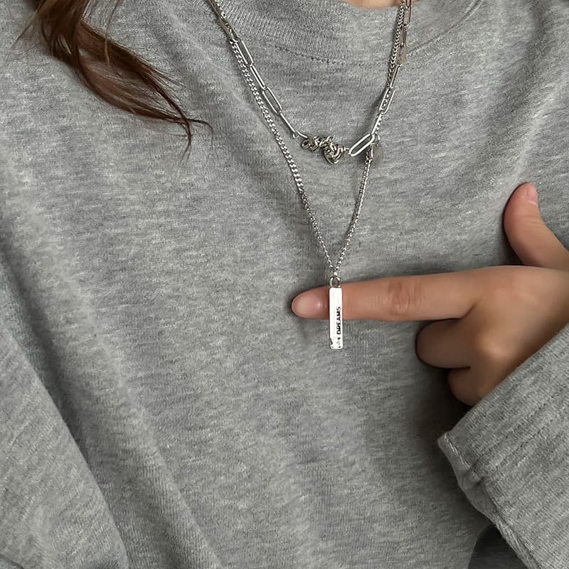 シルバーアクセサリー 二連デザイン ラブチャームネックレス