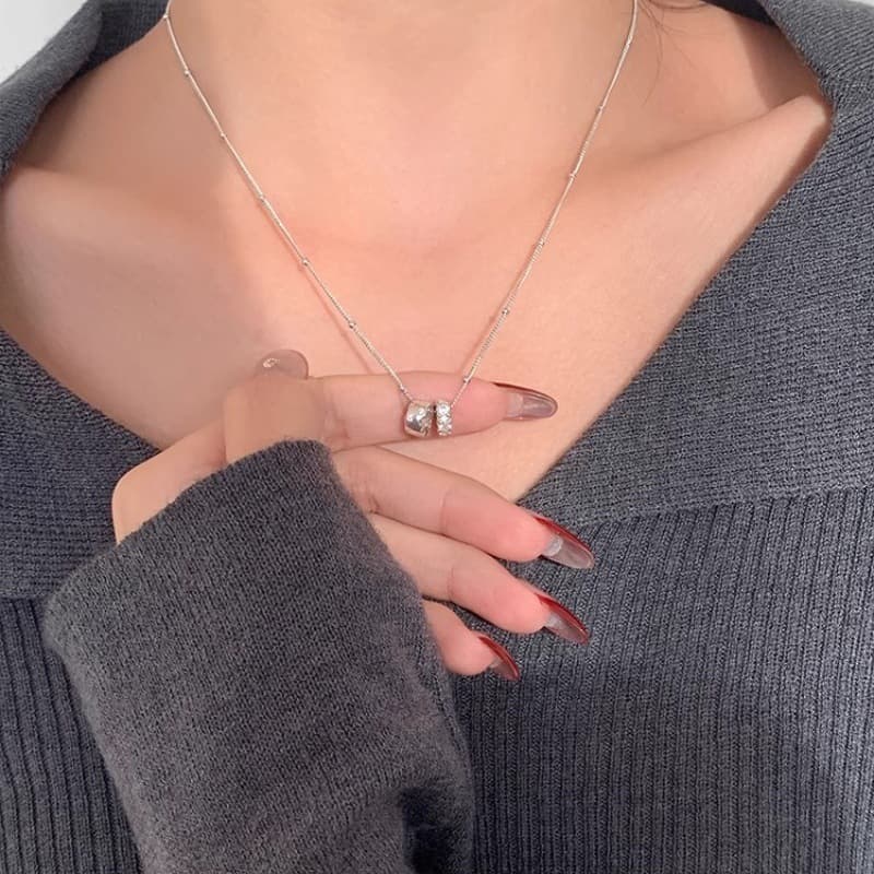 シルバーアクセサリー 二連輝石 ミニマルペンダント