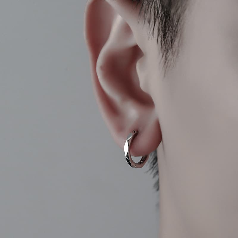 シルバーアクセサリー 多面カット シンプル フープピアス