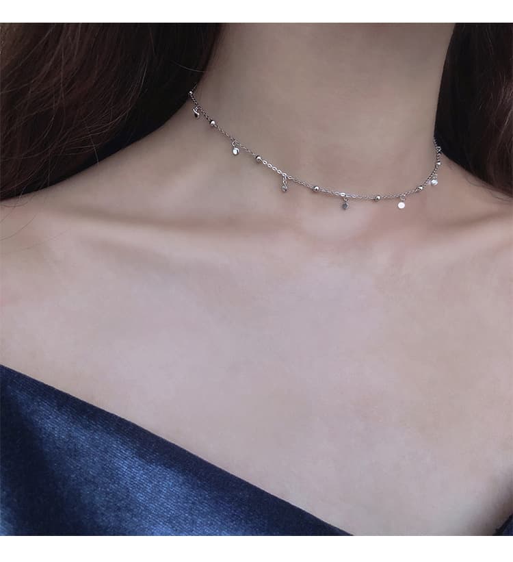 シルバーアクセサリー 優美な小粒飾りチョーカー