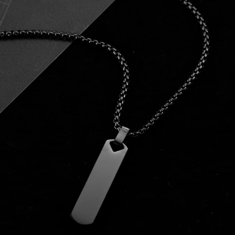 シルバーアクセサリー ミニマルプレートネックレス