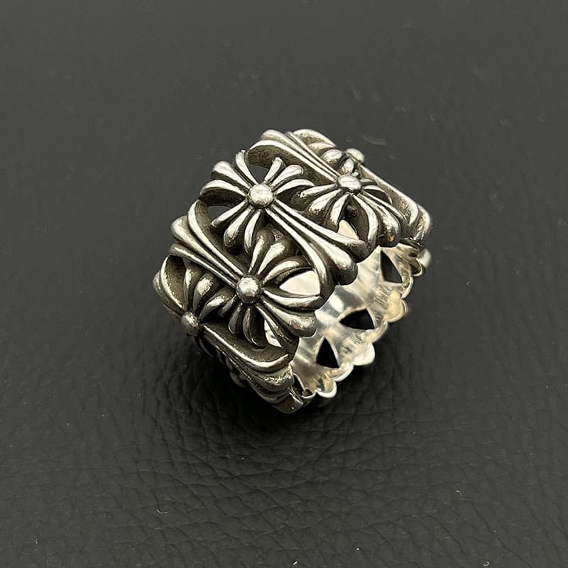 シルバーアクセサリー 十字フラワー装飾リング