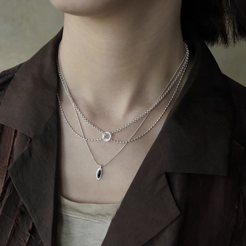 シルバーアクセサリー 二連風三日月モチーフネックレス