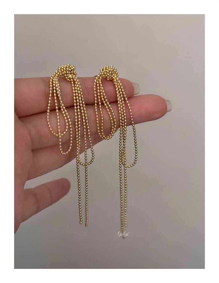 シルバーアクセサリー 多層フリンジ揺れるピアス シルバー色 大人女性