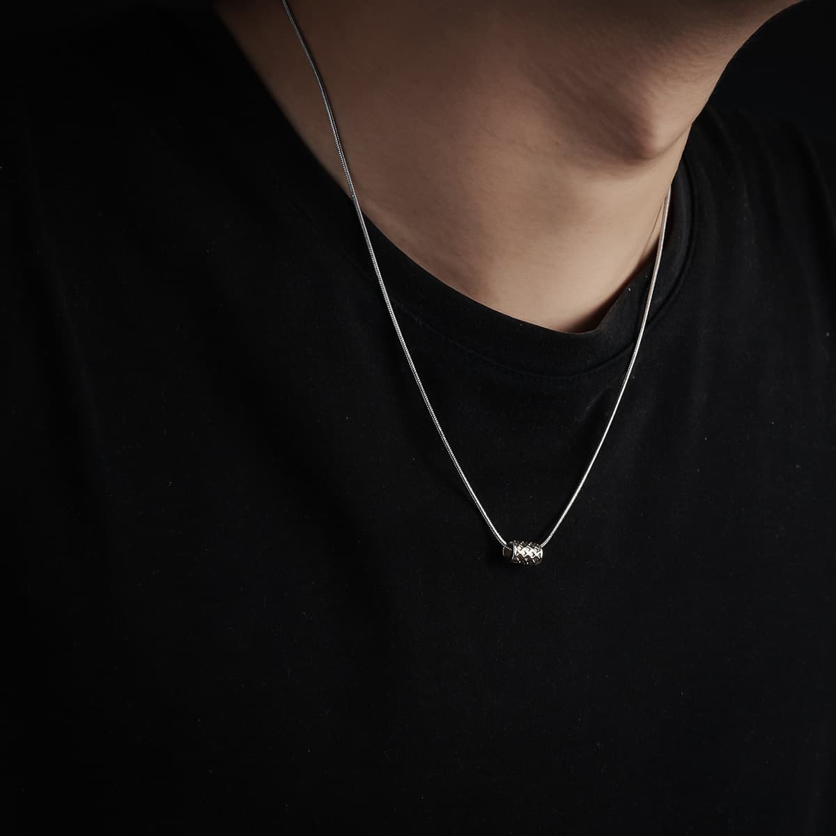 シルバーアクセサリー 幾重の輝き ペンダントネックレス