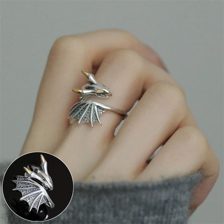 シルバーアクセサリー 竜の翼モチーフ指輪 個性派シルバーリング