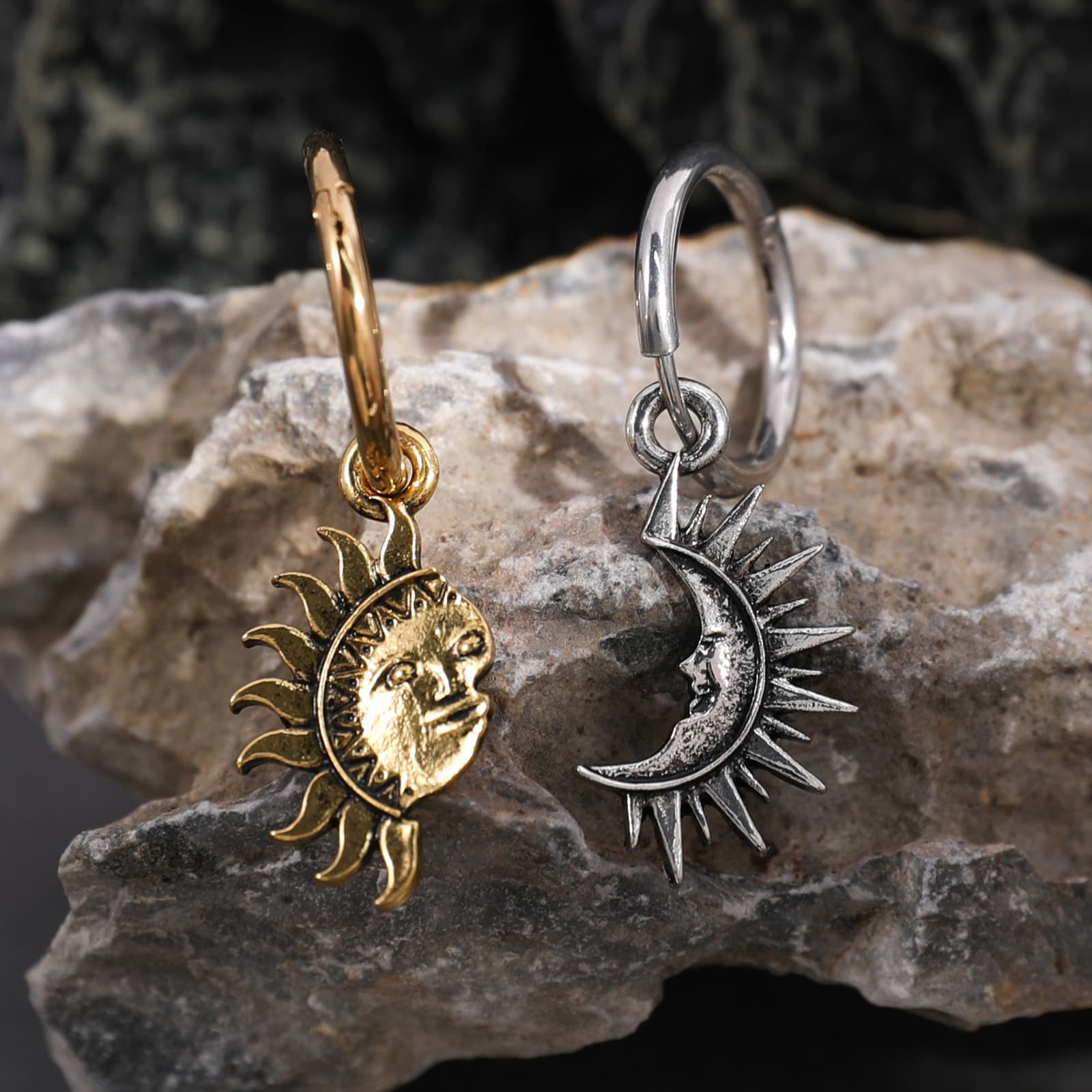 シルバーアクセサリー 太陽と月の物語ピアス
