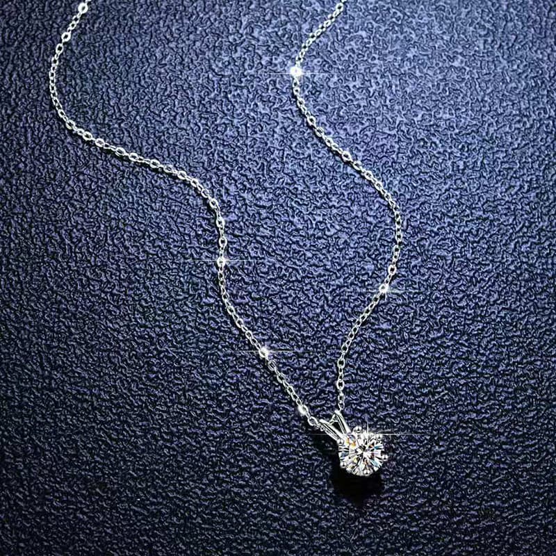 シルバーアクセサリー 一粒の輝き 六爪留めネックレス