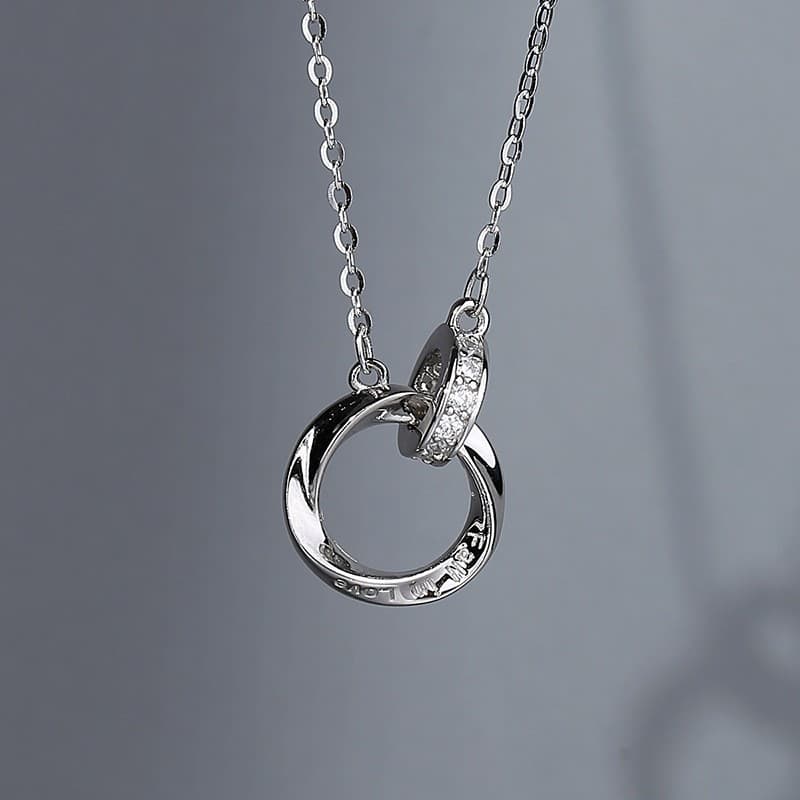 シルバーアクセサリー 二重輪モチーフ ジルコニアネックレス