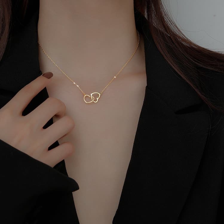 シルバーアクセサリー 二連ハートモチーフネックレス